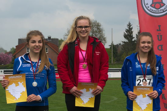 Ricarda Hemsing gewinnt den Vierkampf der weiblichen U18.