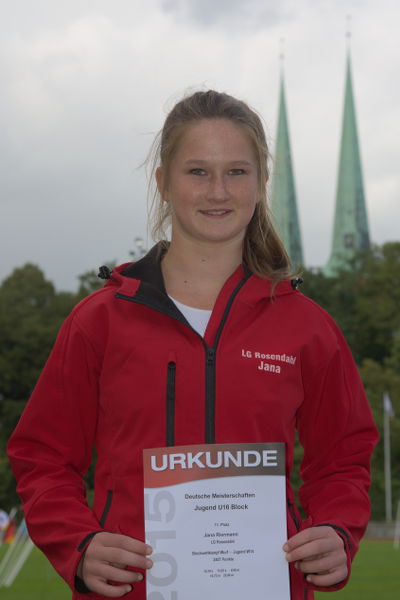 Stark: Jana Riermann verbesserte sich mit neuer Bestleistung von Melderang 23 auf Platz 11. Foto: az