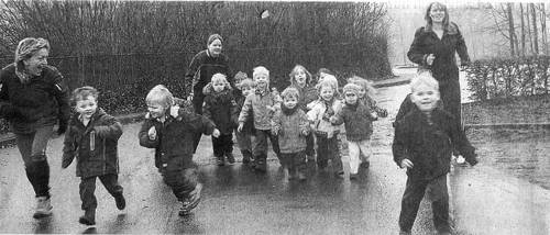 Mit jeder Menge Energie und Motivation trainieren die Kinder des DRK-Kindergartens „Zwergenland" für die Rosendahler Waldlaufmeisterschaften.	Foto:jd