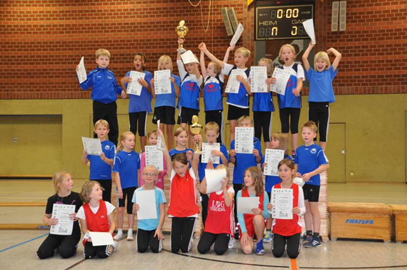 Nur Sieger gab es beim 20. Leichtathletikhallensportfest der LG Rosendahl, das erstmals in einer völlig neuen Form der Kinderleichtathletik mit großem Erfolg durchgeführt wurde.