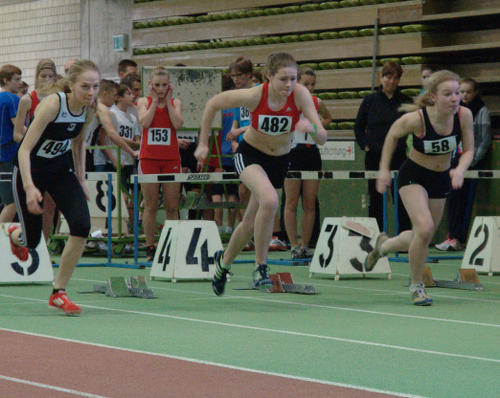 Laura Schulenkorf verbessert ihre 60m-Bestzeit auf 8,82 sek.