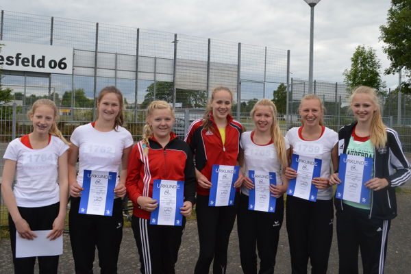 Am Ende eines langen Wettkampftages gab es für jeden eine Urkunde für den vierten Platz.