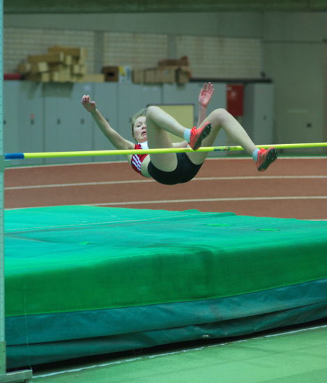 Carla Weiser versucht sich auch wieder im Hochsprung. In einem endlosen Wettkampf konnte sie 1,35m überspringen. Bei 1,40m fehlte die Lust und Konzentration nach 2 Stunden Wettkampfdauer. Carla Weiser versucht sich auch wieder im Hochsprung. In einem endlosen Wettkampf konnte sie 1,35m überspringen. Bei 1,40m fehlte die Lust und Konzentration nach 2 Stunden Wettkampfdauer.