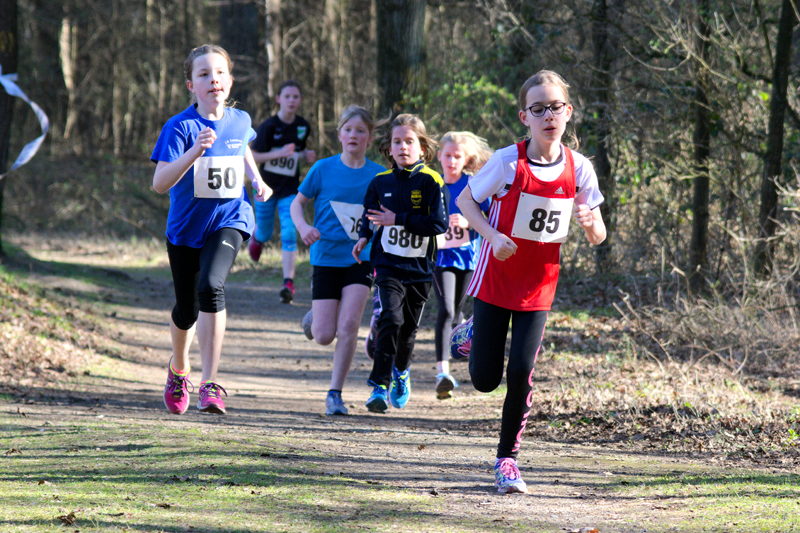 Auch Lana bewältigte die Strecke locker und kam auf Platz 18 im Mittelfeld der Kinder W11 ins Ziel.