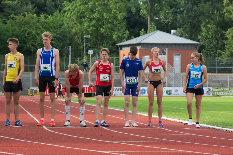 Wegen der sehr überschaubaren Konkurrenz bei der weiblichen Jugend wurden alle 3.000m Läufe am Abend zusammengelegt. 