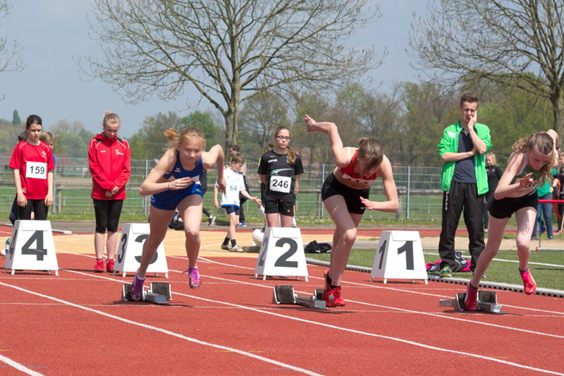 Noch einmal zwei Zehntel schneller als in Dülmen sprintete Annika Schulze Kalthoff im 75m Lauf. 