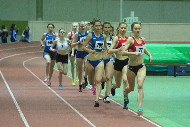 Nach kraftraubenden Runden an der Spitze war Kerstin Schulze Kalthoff (rechts) zwar die schnellste Frau, verpasste aber vorerst die Deutsche Qualifikation.