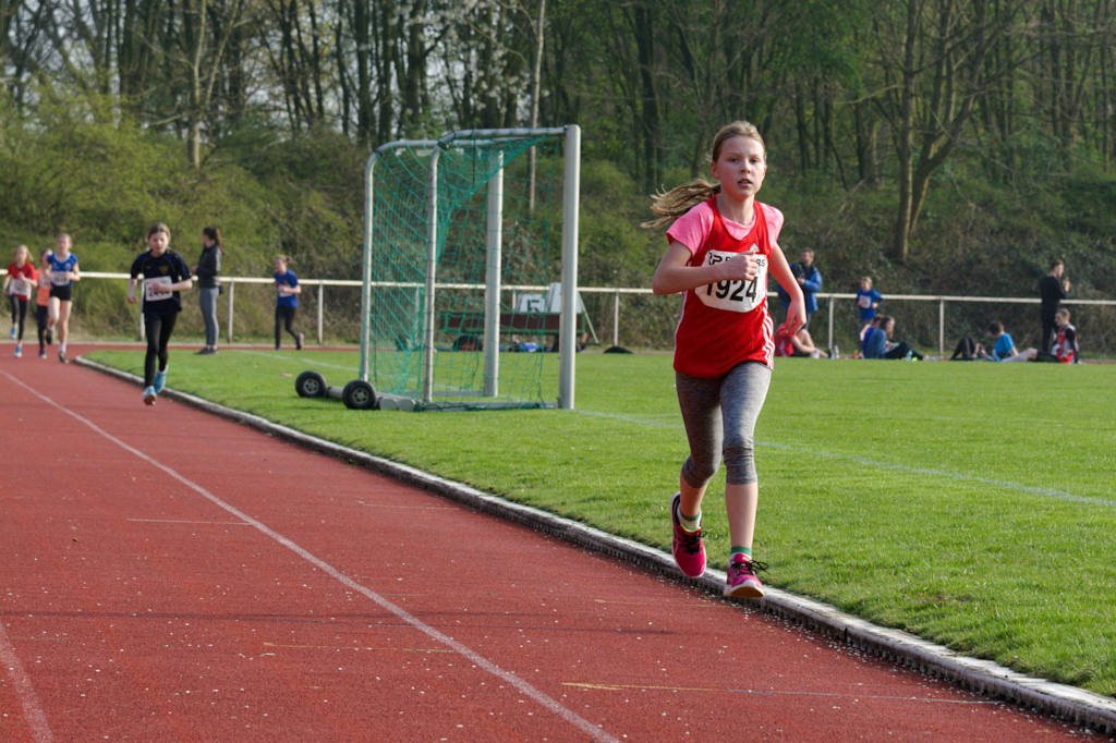 Als Neuling ohne Zeit kam Lena in den langsameren Lauf und dominierte diesen deutlich.