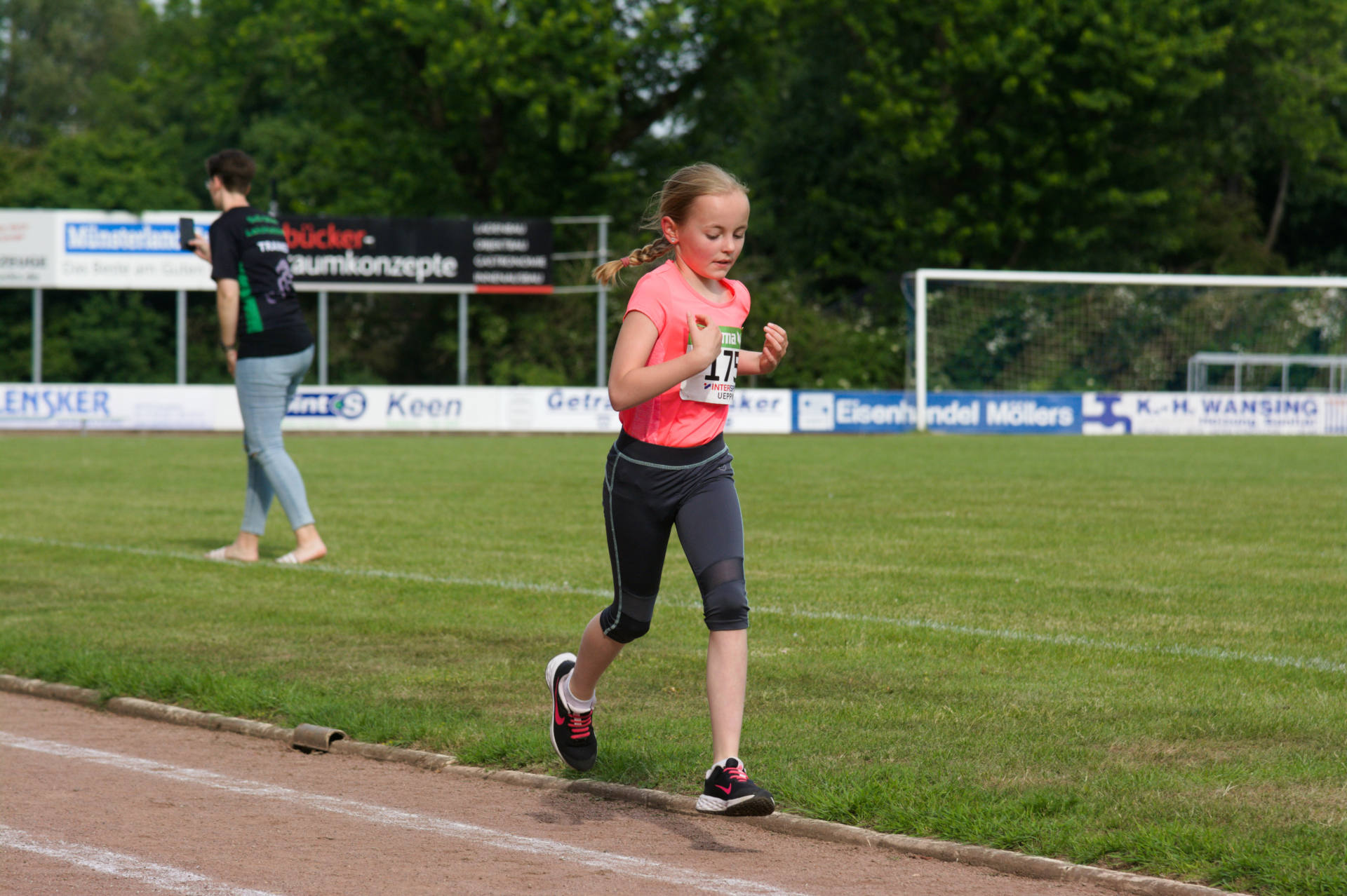 Maya Rösmann lief auf Platz acht in 3:33,89 min