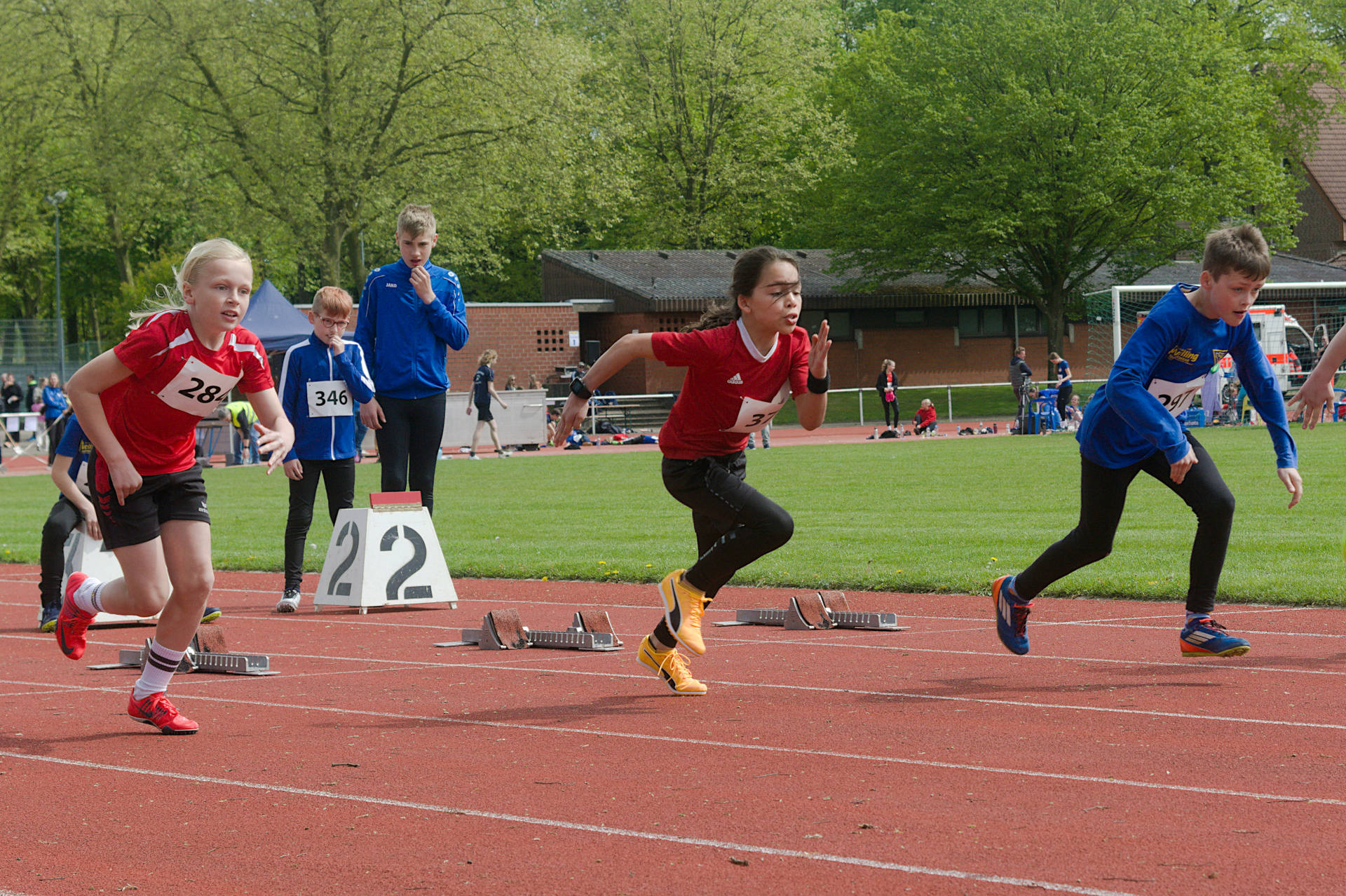 Als letzter aus den Blöcken holt wich Louis trotzdem dem Sieg im ersten Zeitlauf