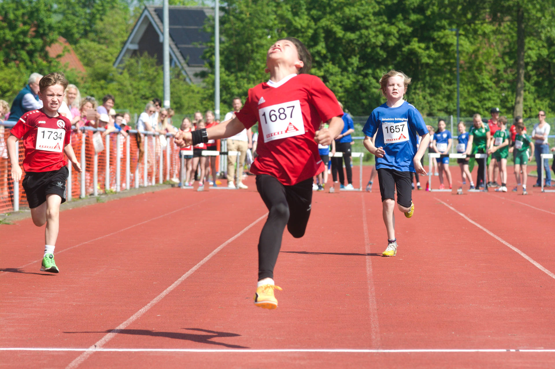 Voller Einsatz bei Louis Hering im 50m Sprint.