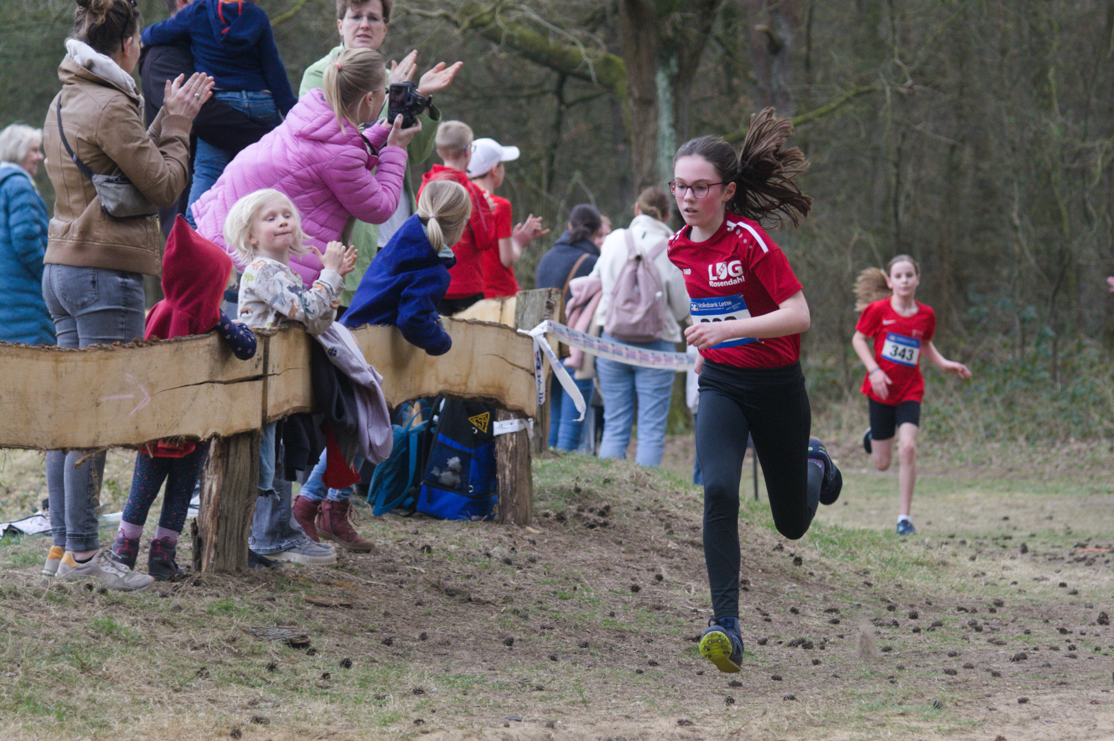 Enna Thiering lief auf Platz fünf bei den Mädchen W11