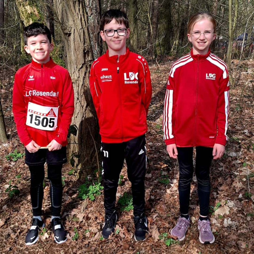 Max Schüttert, Philipp Wernsmann und Lea Hüßler vor ihren Starts.